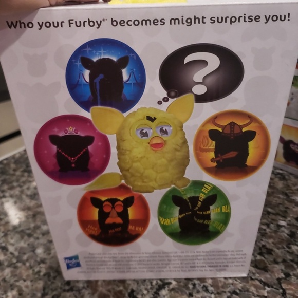 🔍Furby🔎 - Picture 5 of 8